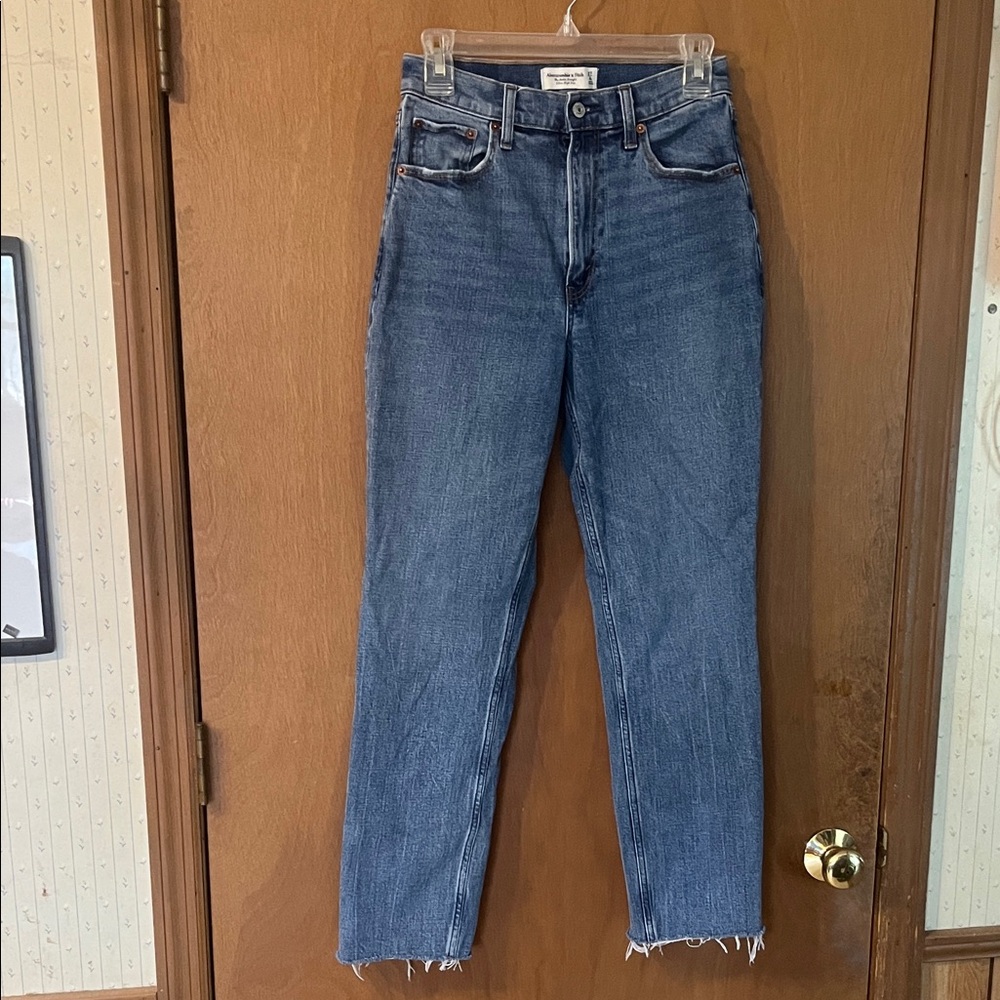 Abercrombie & Fitch ankle straight Blue Jeans